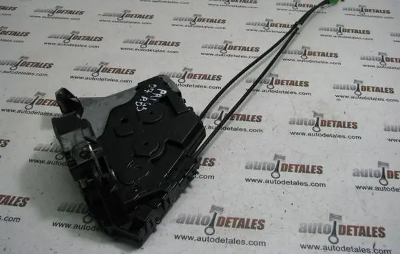 Toyota Prius (XW20) Front door lock