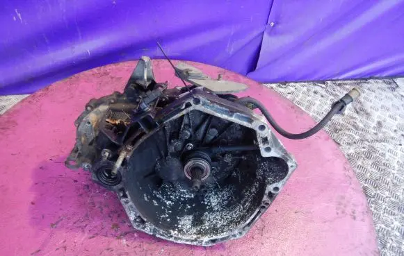 Renault Megane II Manual 5 speed gearbox TL4K9KX