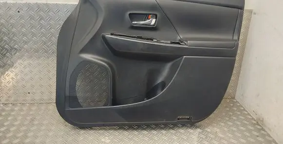 Toyota Prius+ (ZVW40) Front door card panel trim 6761047700 67763G030
