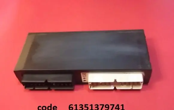 BMW 5 E34 Comfort/convenience module 61351379741