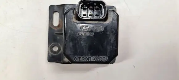 KIA Sorento Window washer relay OMRON