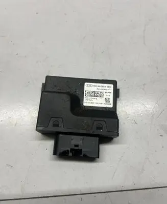 Audi A4 S4 B9 Fuel injection pump control unit/module 8W0906093D