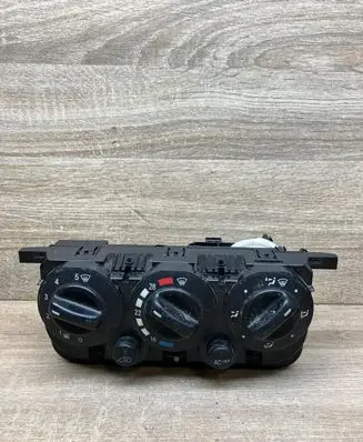 Mercedes-Benz A W168 Climate control unit 1688302285