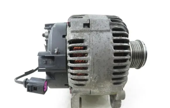 Volkswagen PASSAT B6 Generator/alternator 021903026L