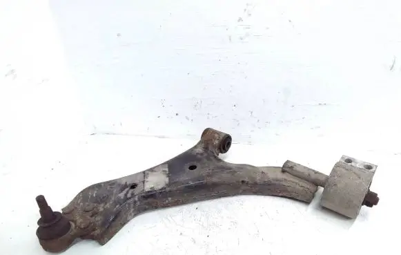 Chevrolet Captiva Front lower control arm/wishbone