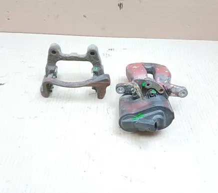 Volkswagen PASSAT B6 Rear brake caliper