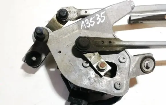 Ford Mondeo MK V Wiper motor 7s7117508bb 0390243070