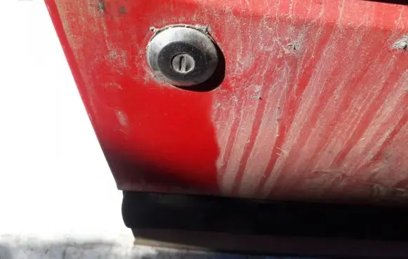 Citroen ZX Front door lock (next to the handle) 