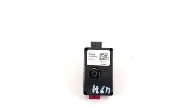 BMW 2 F46 Aerial antenna amplifier 9289587