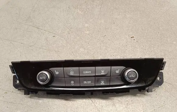 Opel Insignia B Climate control unit 39113538 544930977 7370200000000X