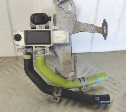 Renault Express Exhaust gas pressure sensor 227701177R 156P26422