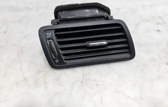 Volkswagen PASSAT B6 Dashboard side air vent grill/cover trim 3C1819702E