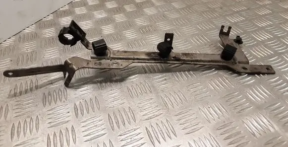 Volkswagen Touareg I Other engine bay part 7L0971502C