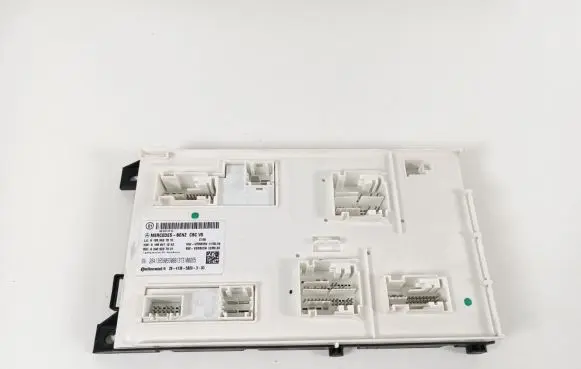 Mercedes-Benz ML W166 SAM control unit A1669001510