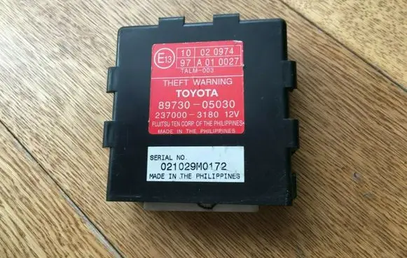 Toyota Avensis T250 Alarm control unit/module 8973005030