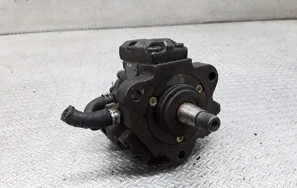 Alfa Romeo 156 Fuel injection high pressure pump 0445010007