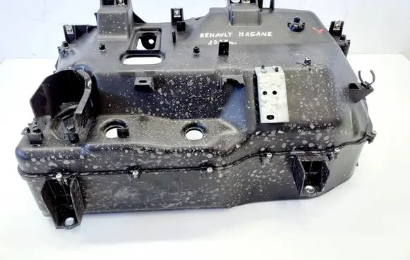 Renault Megane E-Tech Other engine bay part 272275MZ3A