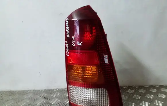 Ford Focus Rear/tail lights 1M5113404CB