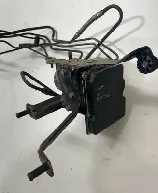 BMW 5 E60 E61 ABS Pump