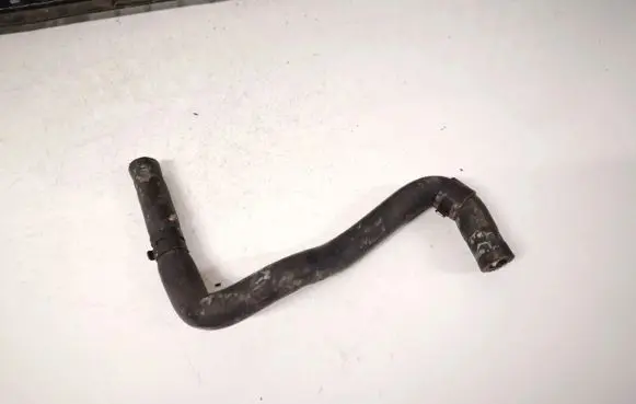 Volkswagen Golf V Engine coolant pipe/hose