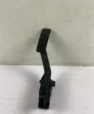 Skoda Superb B8 (3V) Accelerator throttle pedal 5Q2723503D