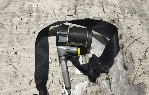 Mercedes-Benz A W168 Front seatbelt 566063600B