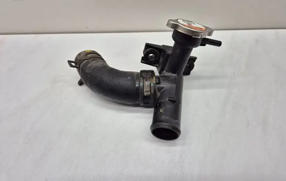 KIA Ceed Engine coolant pipe/hose R423ATBFA
