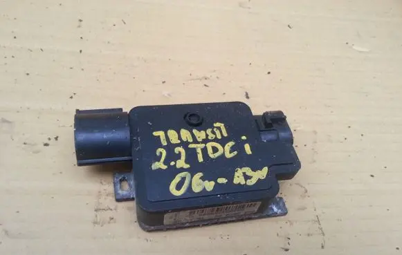 Ford Mondeo MK IV Coolant fan relay 