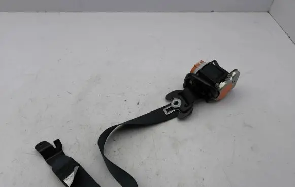 Nissan Qashqai Front seatbelt 868854EA2A