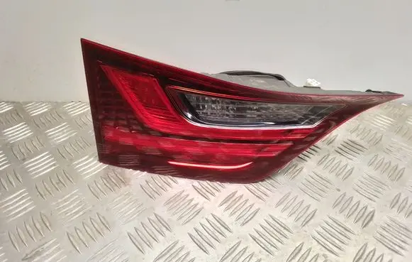 Lexus GS 250 350 300H 450H Tailgate rear/tail lights 30394