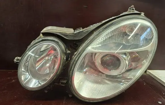 Mercedes-Benz E W211 Headlight/headlamp