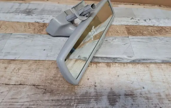 Volkswagen Golf V Rear view mirror (interior) 015625