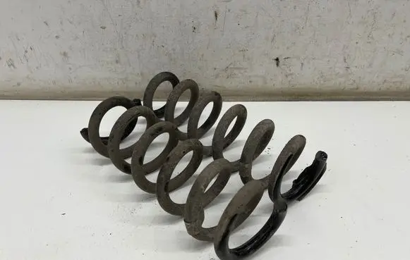 Mercedes-Benz EQE v295 Rear coil spring A2953240400