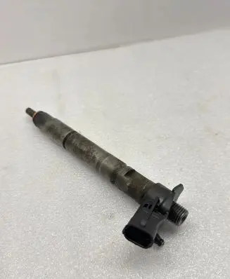 Fuel injector