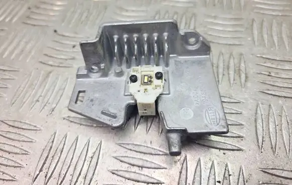 Cadillac CT6 LED ballast control module 19486201