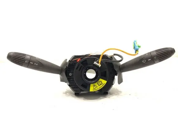 Wiper turn signal indicator stalk/switch