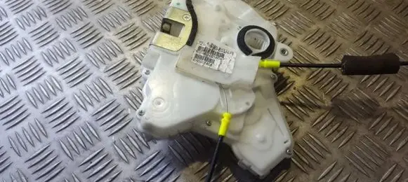 Honda Civic Front door lock