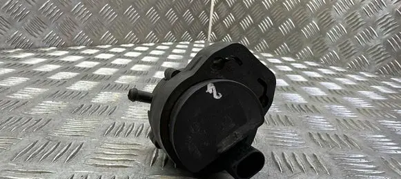 Mercedes-Benz E W212 Electric auxiliary coolant/water pump A2118350028