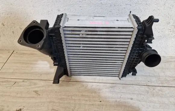 Lamborghini Urus Intercooler radiator 4M0145803AK
