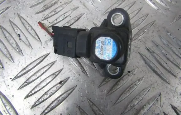 Mercedes-Benz C W203 Air pressure sensor A0051537228 EP9631-R3A