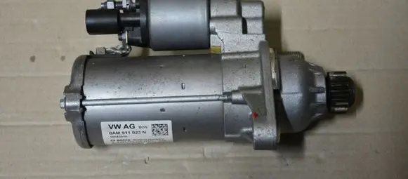 Volkswagen Golf VII Starter motor 0AM911023N