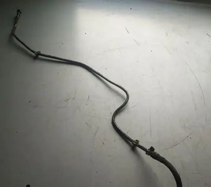Mercedes-Benz 200 300 W123 Gearbox oil cooler pipe/hose 