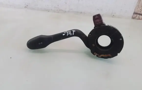 Seat Toledo I (1L) Indicator stalk