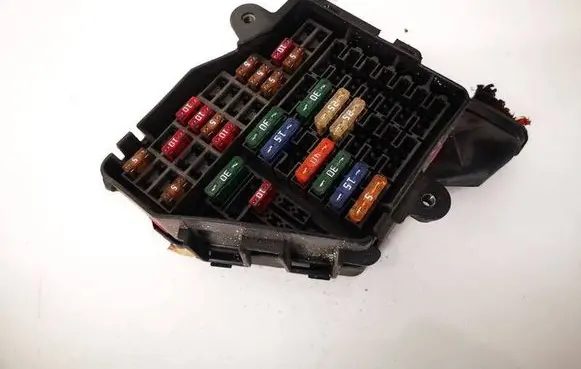 Audi A6 S6 C6 4F Fuse box set 