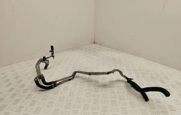 Mercedes-Benz ML W164 Fuel line/pipe/hose A6420700532