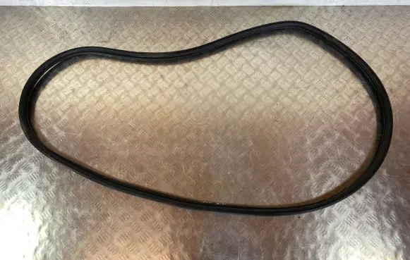 Honda HR-V Rear door rubber seal (on body) 