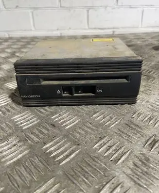 Navigation unit CD/DVD player