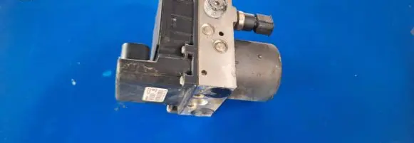 Audi A6 S6 C5 4B ABS Pump 025950055 484149 0265950055