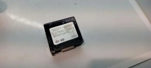 KIA Sorento Other control units/modules 935713E000