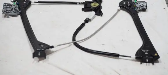 Mercedes-Benz SLK R172 Front door electric window regulator A1727200146